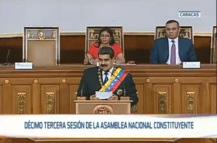 President Maduro: In #Venezuela there is the oil that Colombia needs, but we will not give it as Santos wants