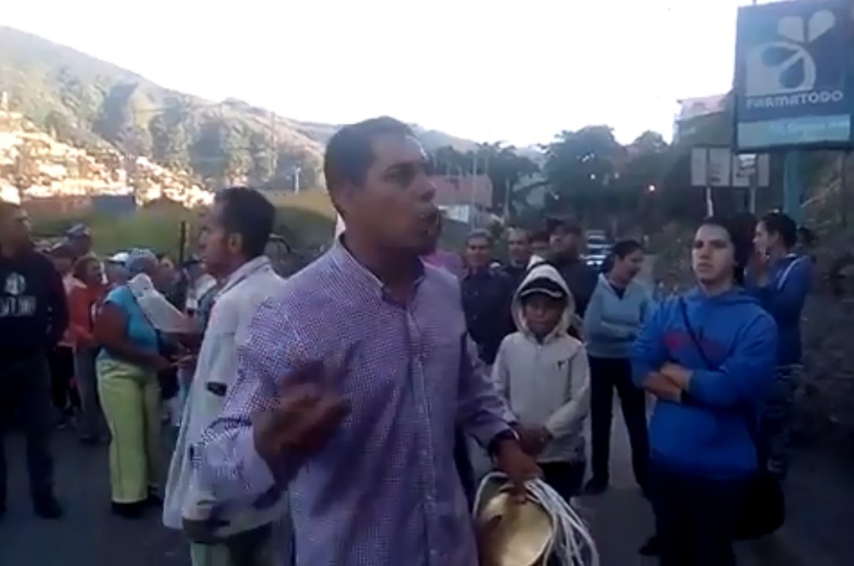 The week began full of protests, the death of a girl due to hepatitis in Macarao and the failures in public services were some of the reasons for those who took to the streets in Caracas