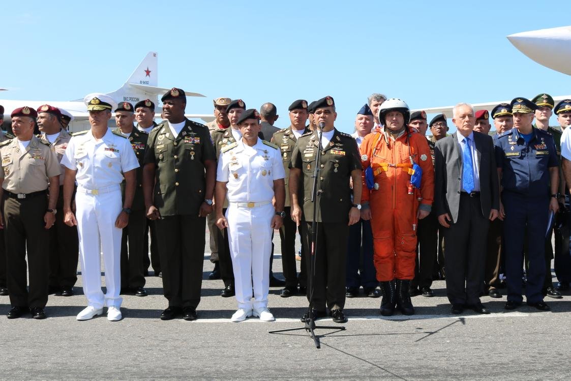 Three Russian aircraft, one Antonov cargo 124-100, one Ilyushin II-62 passenger and 2 Tupolev Tu-160 BlackJack  arrived at the Maiquetia Airport. They will participate in aerial exercises.