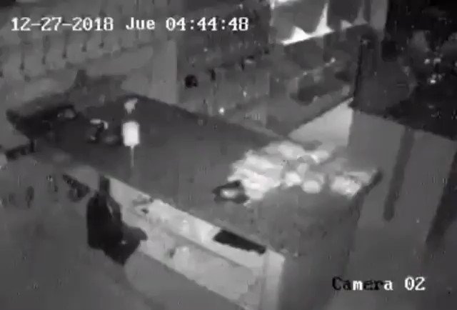 Cámaras de seguridad captan el momento del sismo en San Diego, Carabobo    