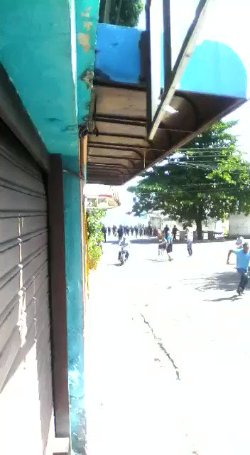 El régimen está asesinando a inocentes en Guanare estado Portuguesa. PNB y colectivos disparan a mansalva a los marchantes.   