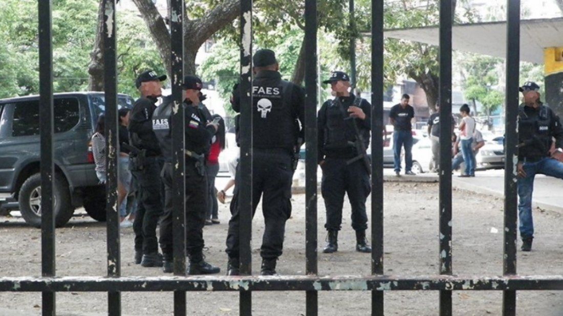Special Forces of the Police occupies Petare in search of demonstrators