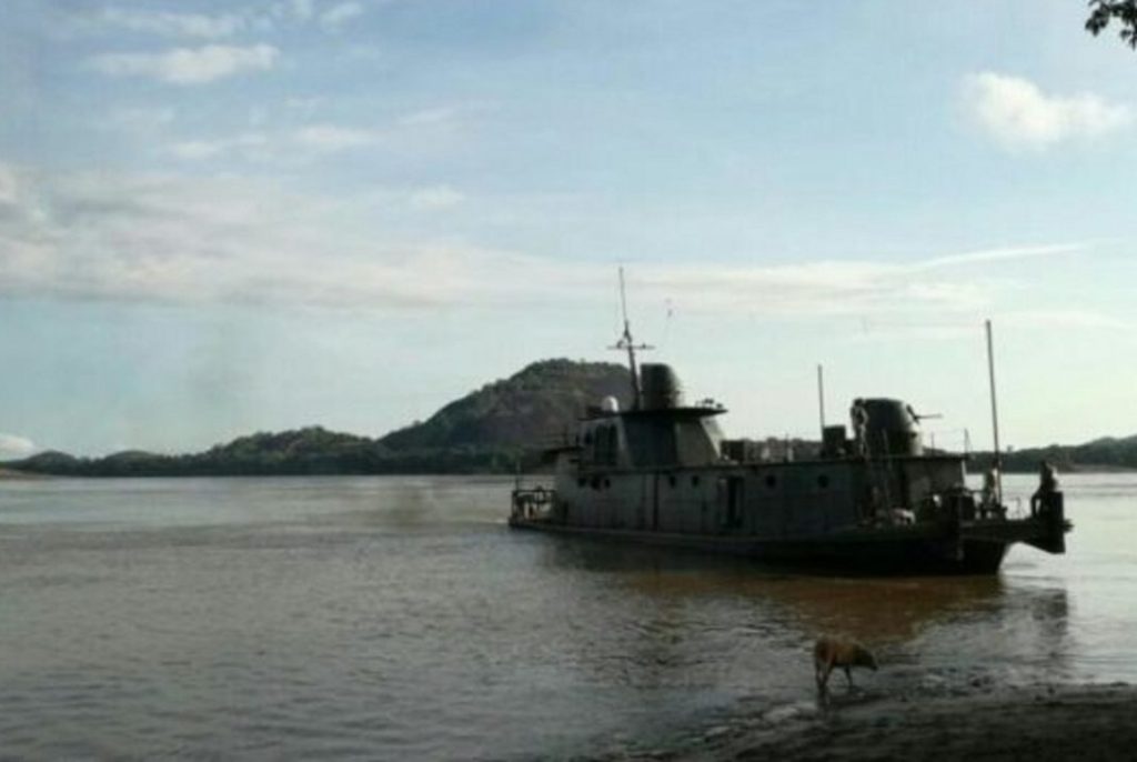Two dead children and four people missing after sinking ship in Bolívar