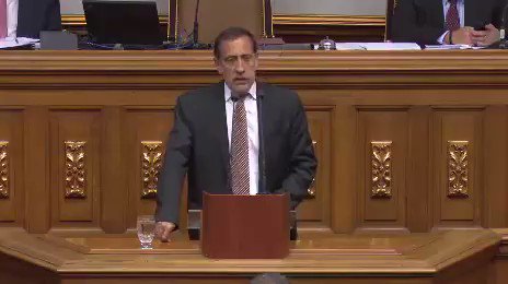 Deputy José Guerra on Russian aircraft in Maiquetía: They intend to smuggle 20 tons of gold from Venezuela