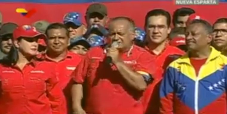 First Vicepdte PSUV @dcabellor: In Venezuela there are 30 million Venezuelans and Venezuelans who are served by the Bolivarian Revolution, despite attacks from the right