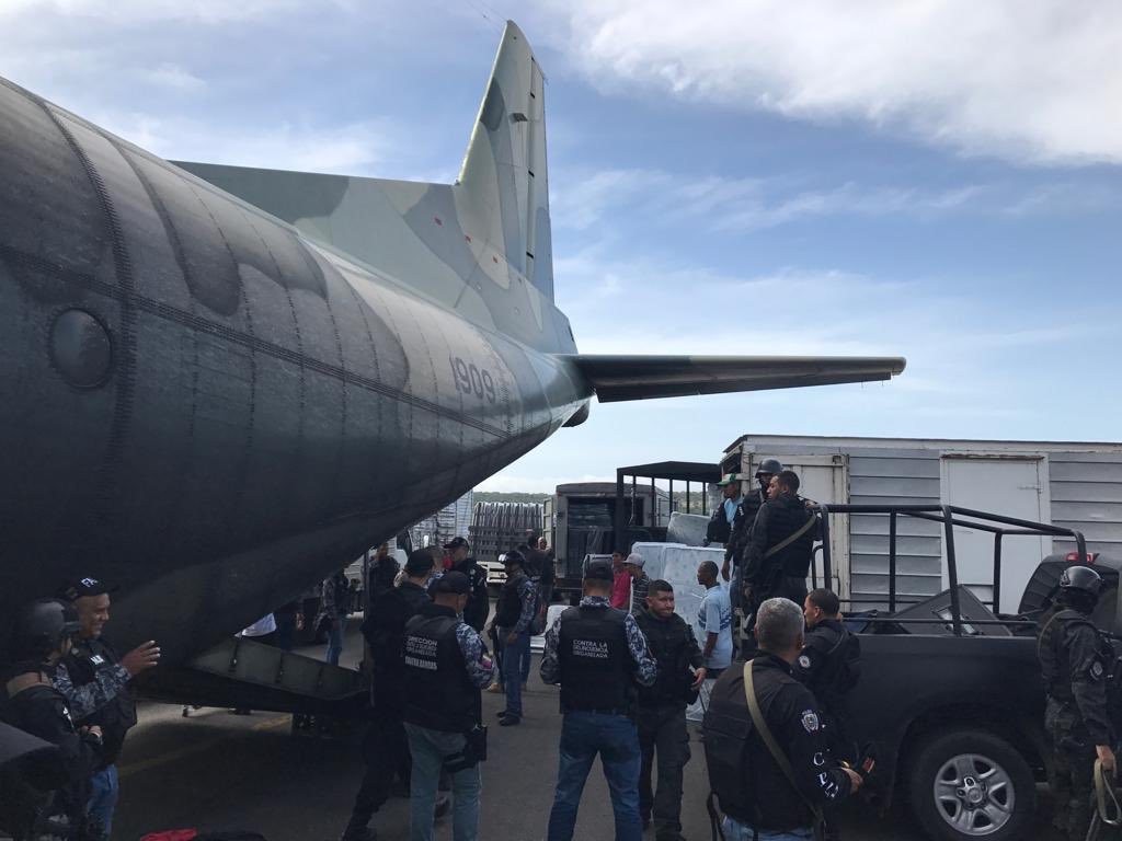 Traslado de 700 funcionarios de las FAES (Fuerza de acciones especiales de la policia) a la frontera del Táchira, justo donde podría pasar la AYUDAHUMANITARIA que esperan los venezolanos. 10F   