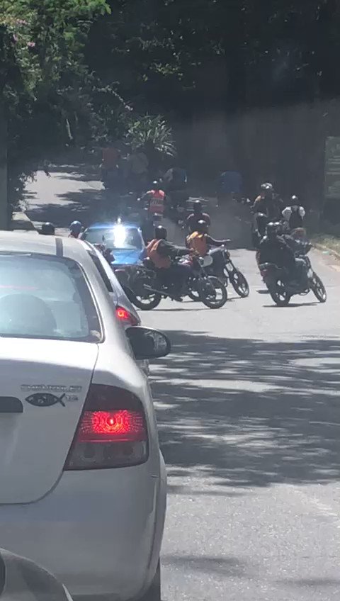 Video: pro-Maduro militiamen riding bikes in the vicinity of U.S. Embassy in Caracas