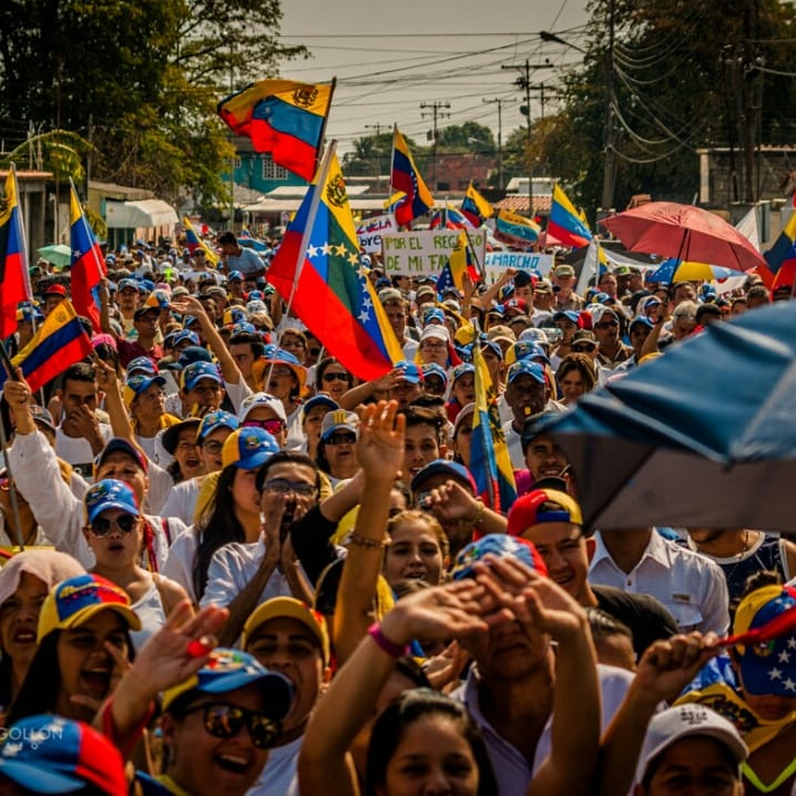 #DiaDeLaJuventud March in Acarigua