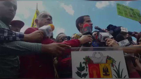 Juan Guaidó: Volunteers ready to bring in humanitarian aid.