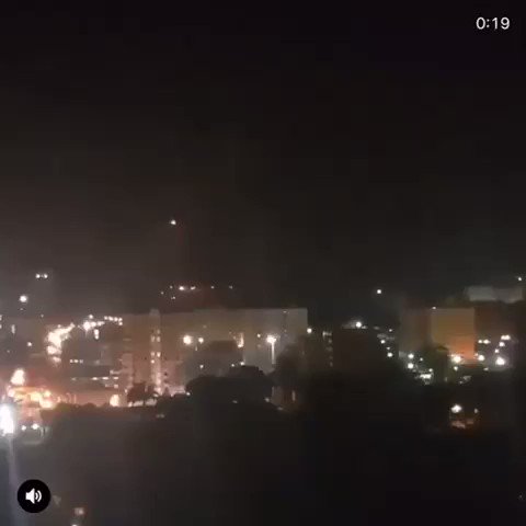 Carabobo: users reported heavy detonations at Fort Paramacay de Naguanagua in Carabobo early in the night