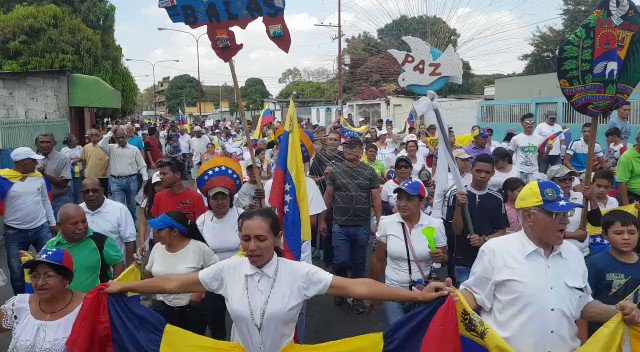 Citizens in Turén, Portuguesa state, mobilized in support of humanitarian aid