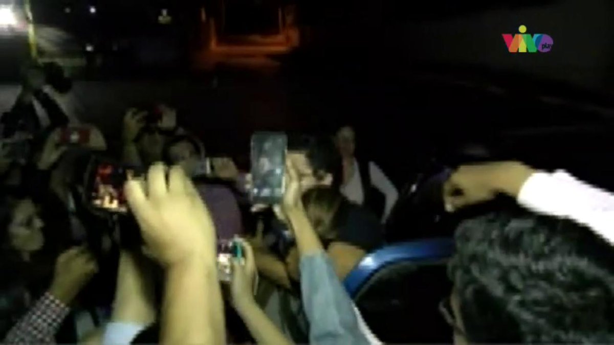 Statements by the journalist, @LuisCarlos, after being released by Sebin at approximately 11:00 PM. Report @myriarte19, from the headquarters of the Sebin, in the Helicoide.