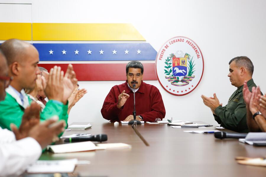 Maduro: The attack on electrical service is a cruel act that affects us all. I call on political and social organizations to publicly reject violence as a way of doing politics. We Venezuelans want democracy, coexistence, dialogue and peace. 