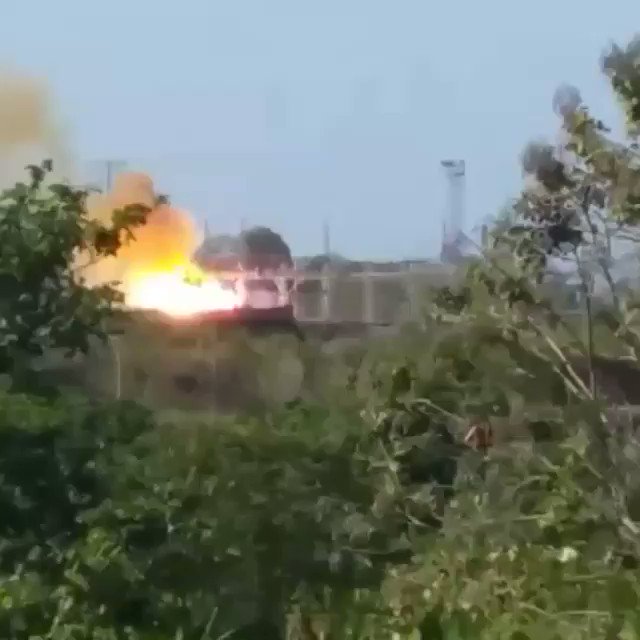 Report of an explosion at the Tacarigua sub-station, Municipio Bríon, Miranda State.