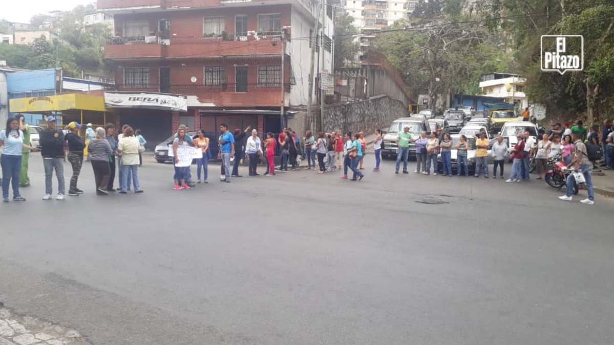 Miranda: In Los Teques, the communities of El Encanto, Tiuna and Imola protest having more than 20 days without water