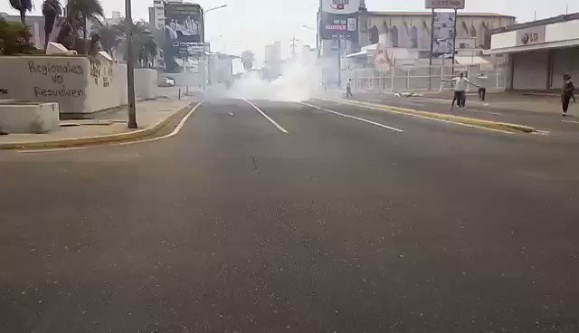Police crackdown on demonstrations in Maracaibo,  Zulia