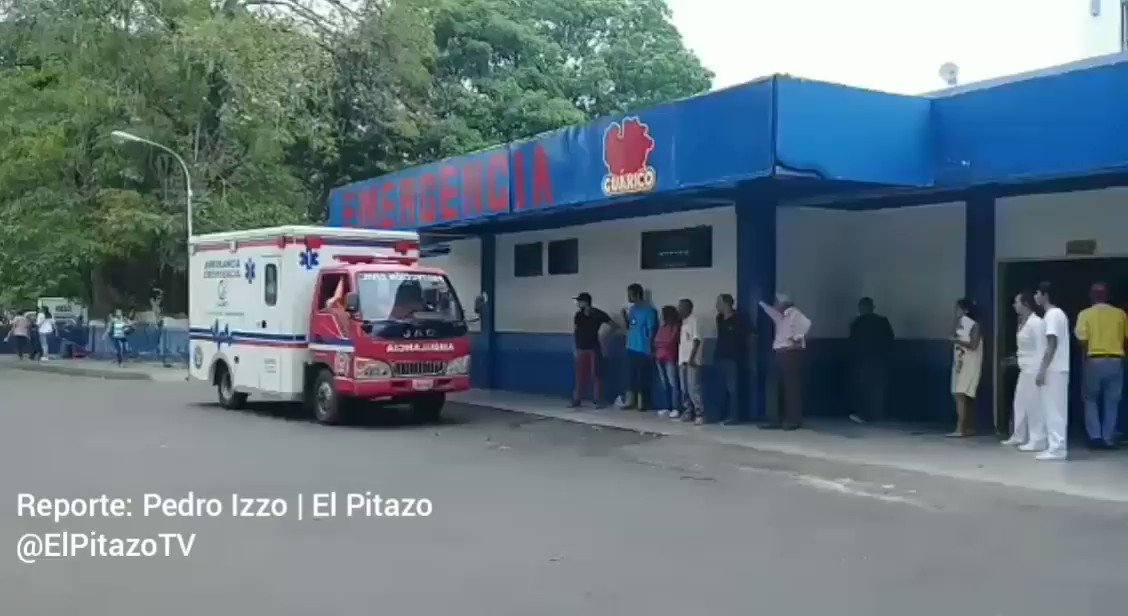 Guarico: 2 deceased and at least 10 injured is the toll of a car accident occurred this Saturday in the Uverito sector on the national highway between San Juan and Parapara 13Abr
