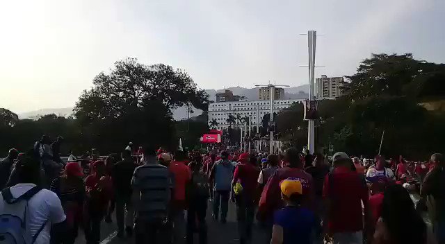 Officials leaving the vicinity of the Miraflores Palace, during a speech of Maduro. Video courtesy: @DiarioTalCual