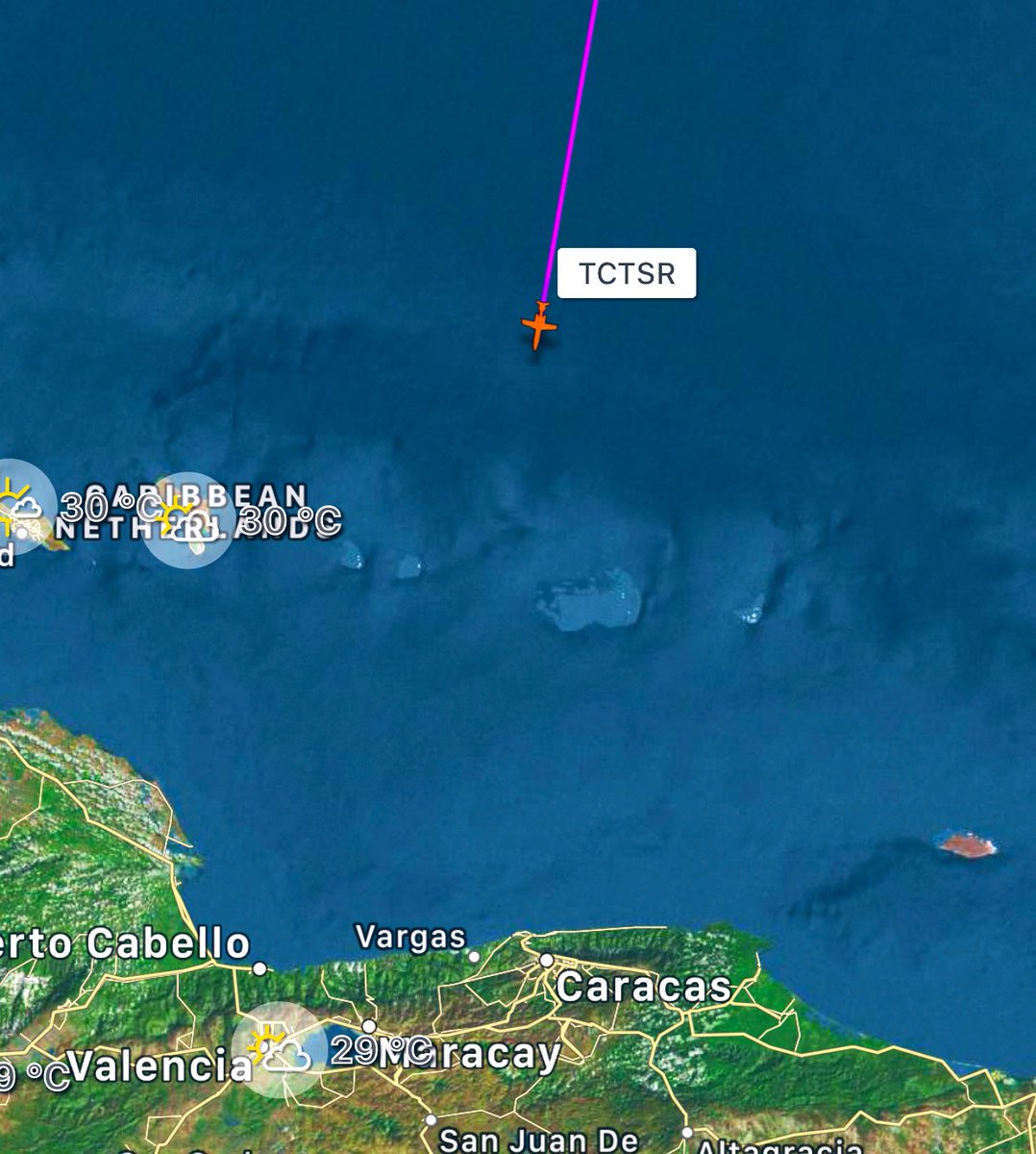 Back to Venezuela: Bombardier Global Express owned by Turkish MNG jet TCTSR is flying from St. Petersburg Pulkovo to Caracas Simón Bolívar. It will land at Maiquetía around 19:00GMT15:00VET   
