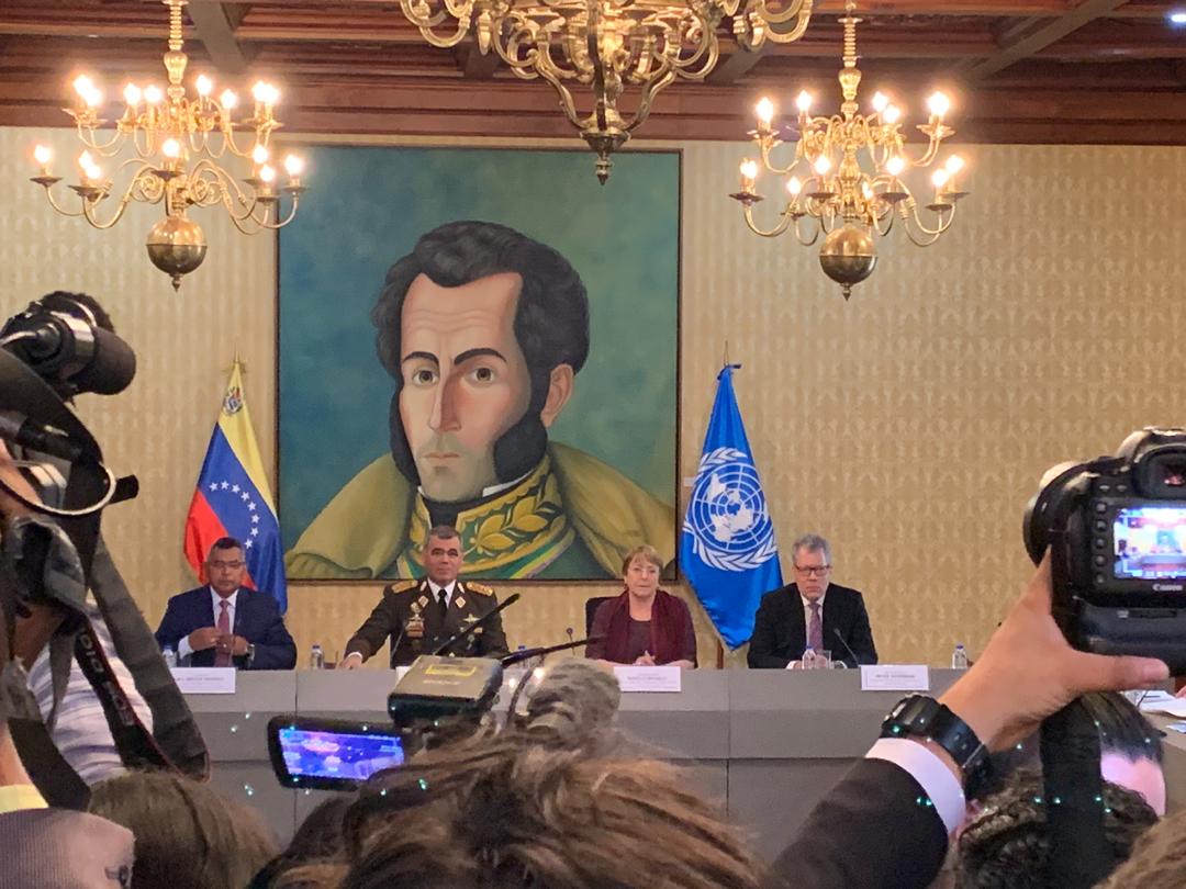 Néstor Reverol and the United Nations Resident Coordinator in Venezuela, Peter Grohmann, are present at the meeting with Michelle Bachelet at the Foreign Ministry