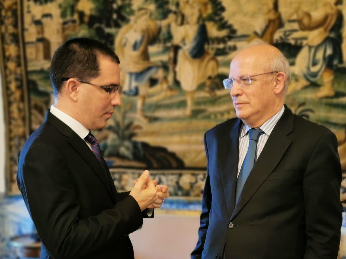 Jorge Arreaza met in Lisbon with the Minister of Foreign Affairs of Portugal, Augusto Santos Silva.