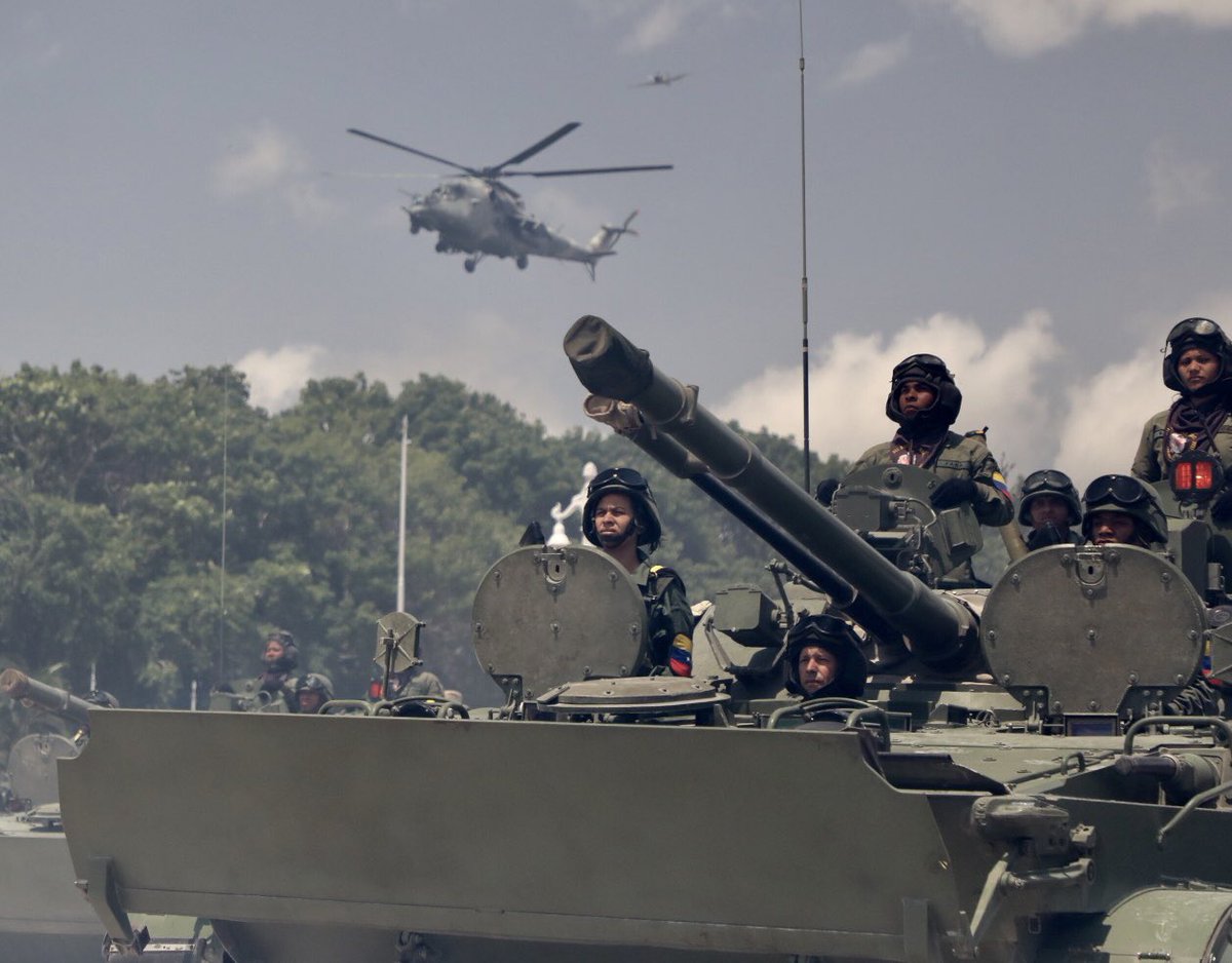 From the Paseo Los Próceres, FANB in full operational readiness for the Civic - Military Parade for the 208 years of the Independence of Venezuela.
