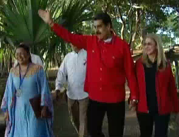 Maduro arrives at La Llovizna Park in Bolívar state to head the closure of the 1st. International Meeting of Indigenous Peoples