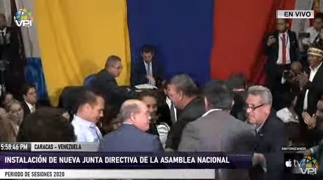 Deputy @omargonzalez6 says June 16 faction was planning to abstain from today's vote. But, given today's events at the National Assembly, they've changed their minds. The room erupts in clapping and cheering