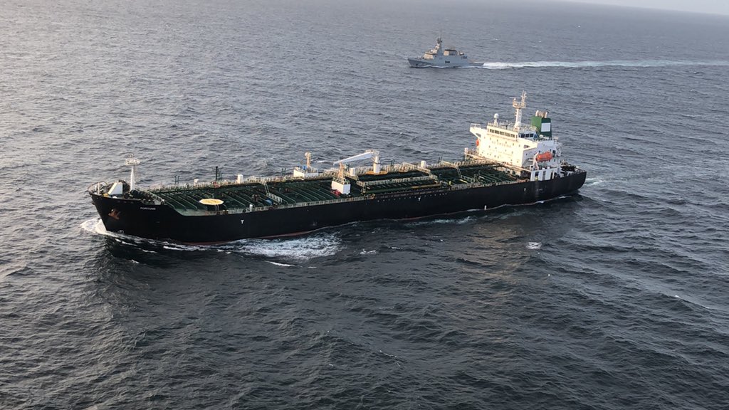 Photos: Venezuelan Navy meets first of Iranian tankers FORTUNE