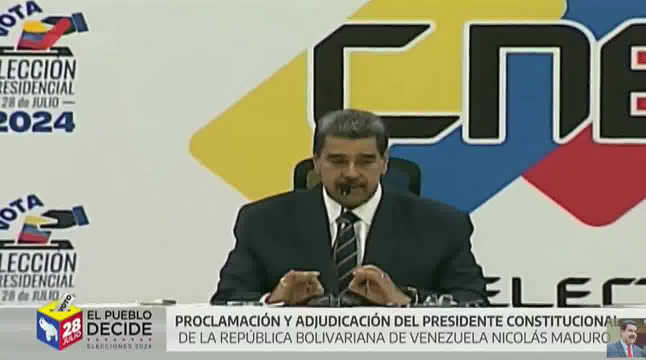 Maduro met en garde les conspirateurs, ceux qui sont impliqués et ceux qui soutiennent l'opération contre les résultats des élections du 28 juillet. Cette fois, la Constitution et la loi seront respectées et ni la haine ni le fascisme ne seront imposés, a-t-il déclaré.