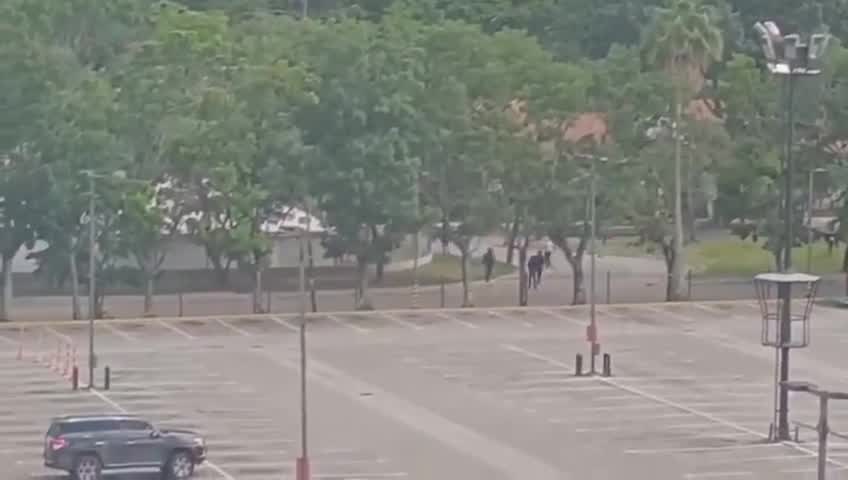 Reportan fuertes detonaciones en Av Universidad altura CC La Granja Naguanagua