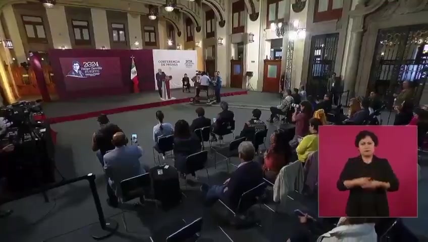 López Obrador a annoncé qu'il ne participerait pas au dialogue avec le Brésil et la Colombie sur le Venezuela tant que le TSJ n'aura pas pris sa décision. Je pense que vendredi, ils décideront des actes électoraux et des résultats, nous attendrons donc cela.