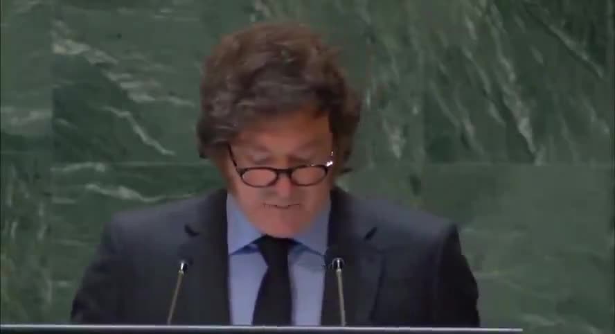 Lors de son discours à l'Assemblée générale des Nations Unies, le président argentin Javier Milei a rejeté l'inclusion des  dictatures sanglantes  de Cuba et du Venezuela au Conseil des droits de l'homme.  Dans cette même maison, qui prétend défendre les droits de l'homme, on a permis à des dictatures sanglantes comme celles de Cuba et du Venezuela d'entrer au Conseil des droits de l'homme, sans le moindre reproche, a déclaré M. Milei.