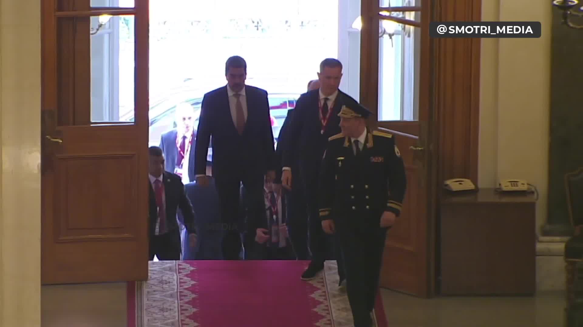 Maduro, Putin'le görüşmek üzere Kremlin'e geldi