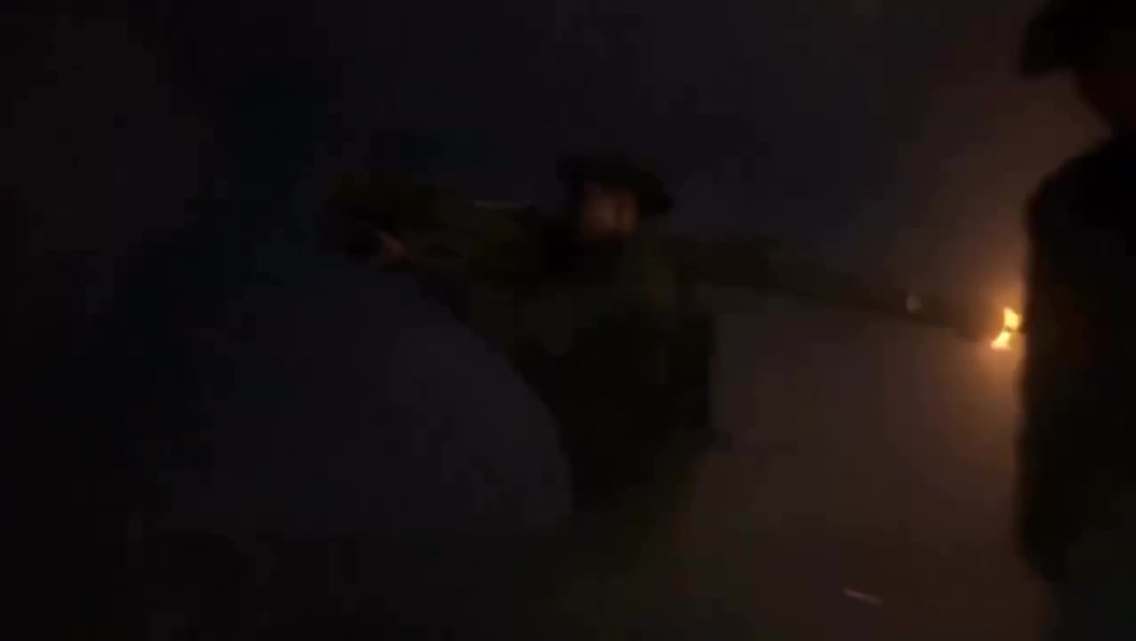 Venezuelan military test firing an Igla at a target flare on Isla Orchilla last night during large scale military exercises on the island from the Marines, Navy and military aviation 