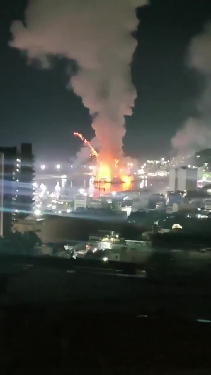 Additional video of explosions from suspected U.S. airstrikes on Caracas, Venezuela