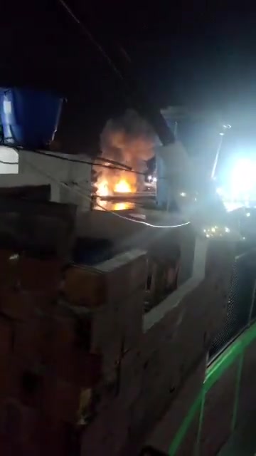 Images of the bombing at the port of La Guaira