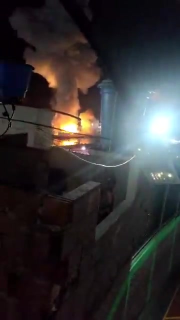 Images of the bombing at the port of La Guaira