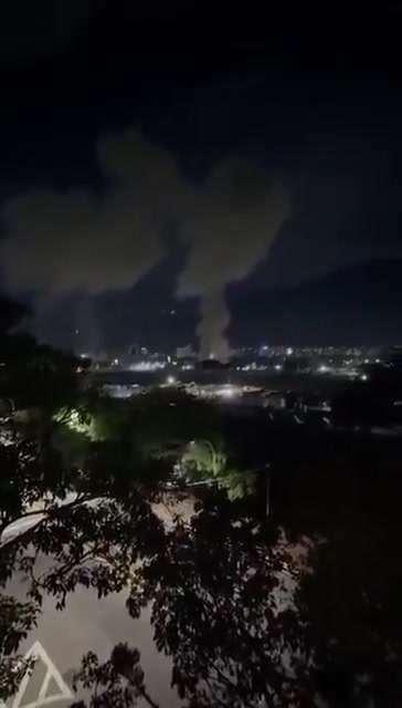 The moment the La Carlota air base in Caracas was bombed occurred at 1:58am