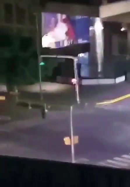 As dawn breaks in Caracas, Venezuela, and the extent of the damage following US bombings at various military sites begins to be assessed, arrests of civilians are reported in some areas of the capital.