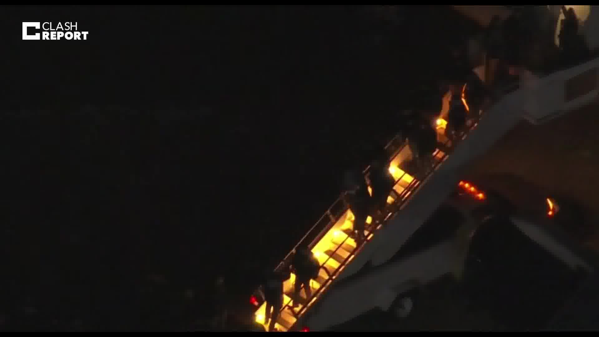 Images of Maduro leaving the plane upon his arrival in New York, USA, after being captured by US forces to be tried for alleged drug trafficking and arms dealing crimes