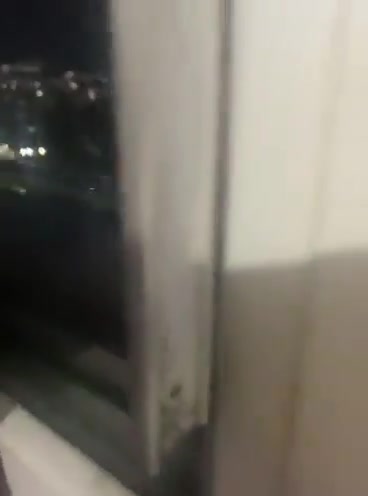 Venezuela’s Ministry of Communication and Information has now confirmed that gunfire heard earlier tonight near the Miraflores Presidential Palace Complex in Caracas, was the results of warning shots being fired by police at “unidentified drones” flying over the palace without permission from the Ministry of Defense. “We want to clarify that what happened in downtown Caracas was because some drones flew over without permission and the police fired dissuasive shots. No confrontation took place. The whole country is in total tranquility,” said a Spokesman for the Information Ministry.