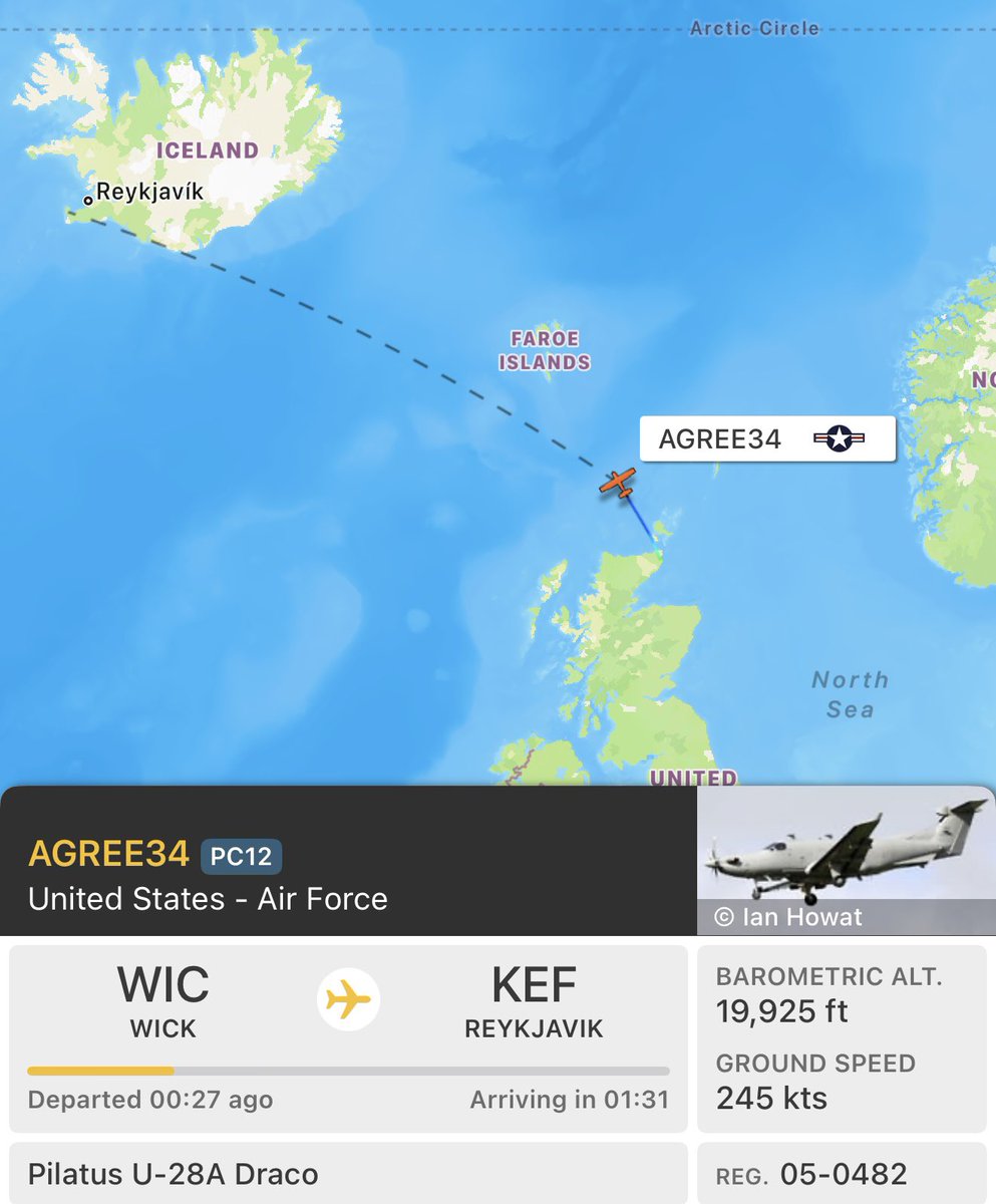 Varias aeronaves de operaciones especiales U-28A Draco del Comando de Operaciones Especiales de la Fuerza Aérea de los EE. UU. (AFSOC) han partido del aeropuerto John O'Groats de Wick, en el norte de Escocia, y se dirigen al noroeste hacia Islandia. Se espera que pasen casi directamente sobre donde se están llevando a cabo actualmente operaciones para apoderarse del petrolero de bandera rusa vinculado con Irán, Marinera.