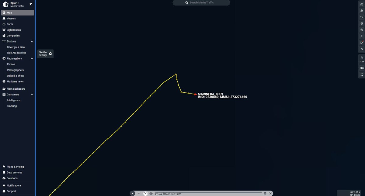 MARINERA (9230880) ahora está orientada al este-sureste hacia el norte de Escocia/Shetland.