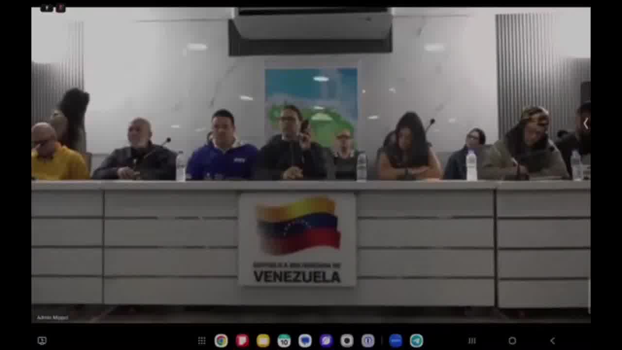 A leaked video of a closed-door meeting shows Venezuela's Delcy Rodríguez telling pro-government influencers that US forces threatened to kill senior officials unless they cooperated after the capture of Maduro. Rodríguez says she and other top figures were given 15 minutes to comply with Washington’s demands, claiming the “pressure and blackmail were constant.”