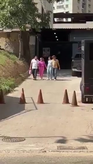 The release of Naomi Arnaudez, lawyer and leader of Voluntad Popular, has been confirmed.