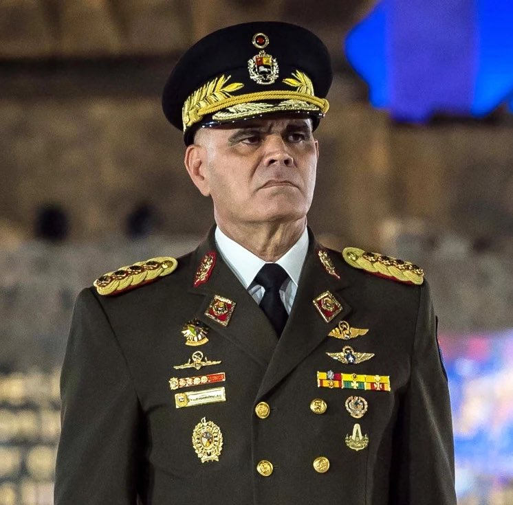 Delcy Rodriguez dismisses Defense Minister Vladimir Padrino Lopez